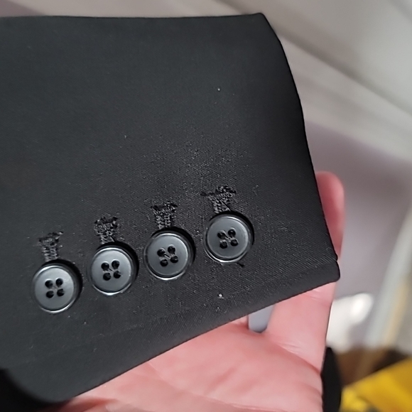 Covington Size 8 blazer & A line size 6 trousers - Picture 9 of 9